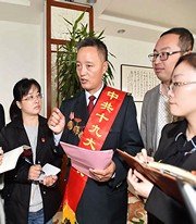 江苏省扬州市杭集兴发娱乐支局 顾松学